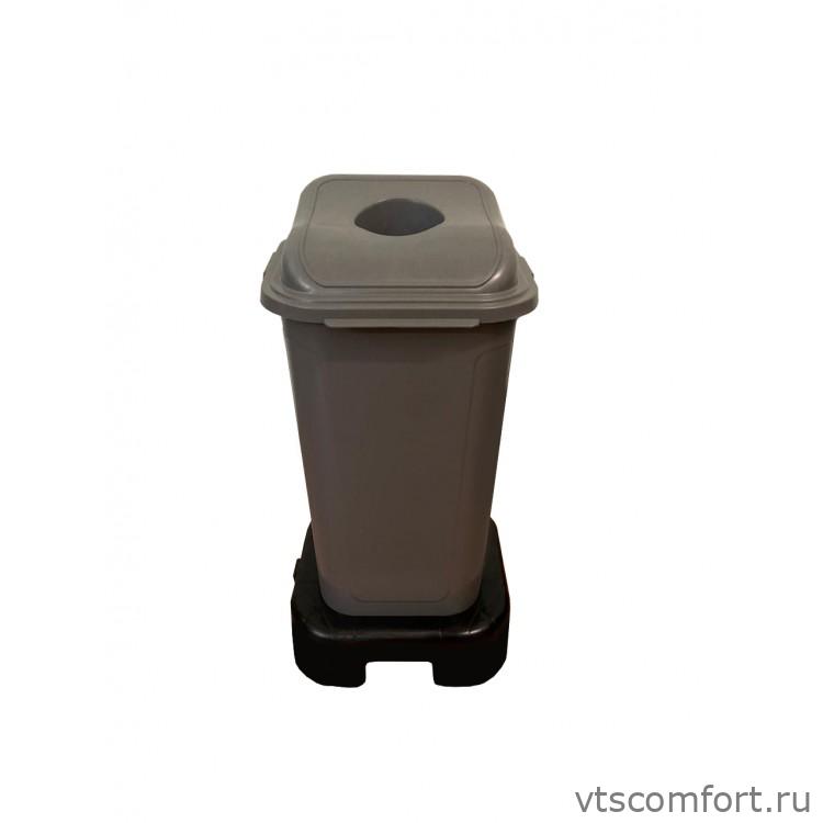 Фото Мусорный бак Telkar 40 л пластик на подставке с колесами серый арт. SFR-042-031-2 Изображение Мусорный бак Telkar 40 л пластик на подставке с колесами серый арт. SFR-042-031-2