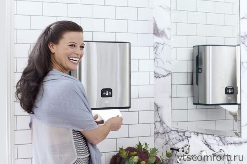 Фото Tork Matic 460001 диспенсер для полотенец Система H1 рулоны Автоматический Изображение Tork Matic 460001 диспенсер для полотенец Система H1 рулоны Автоматический