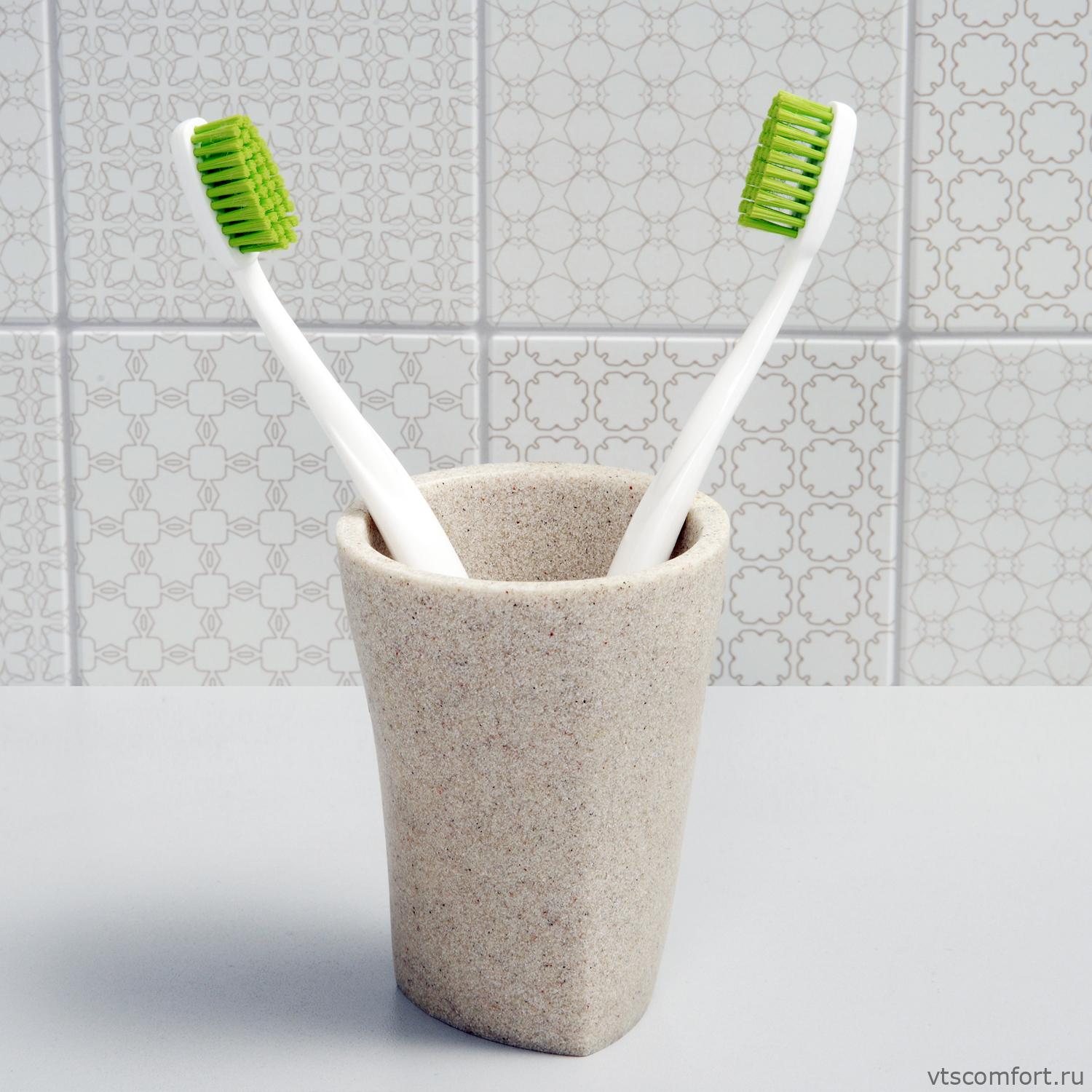 Фото WasserKraft Ohre K-37728 Стакан для зубных щеток Изображение WasserKraft Ohre K-37728 Стакан для зубных щеток