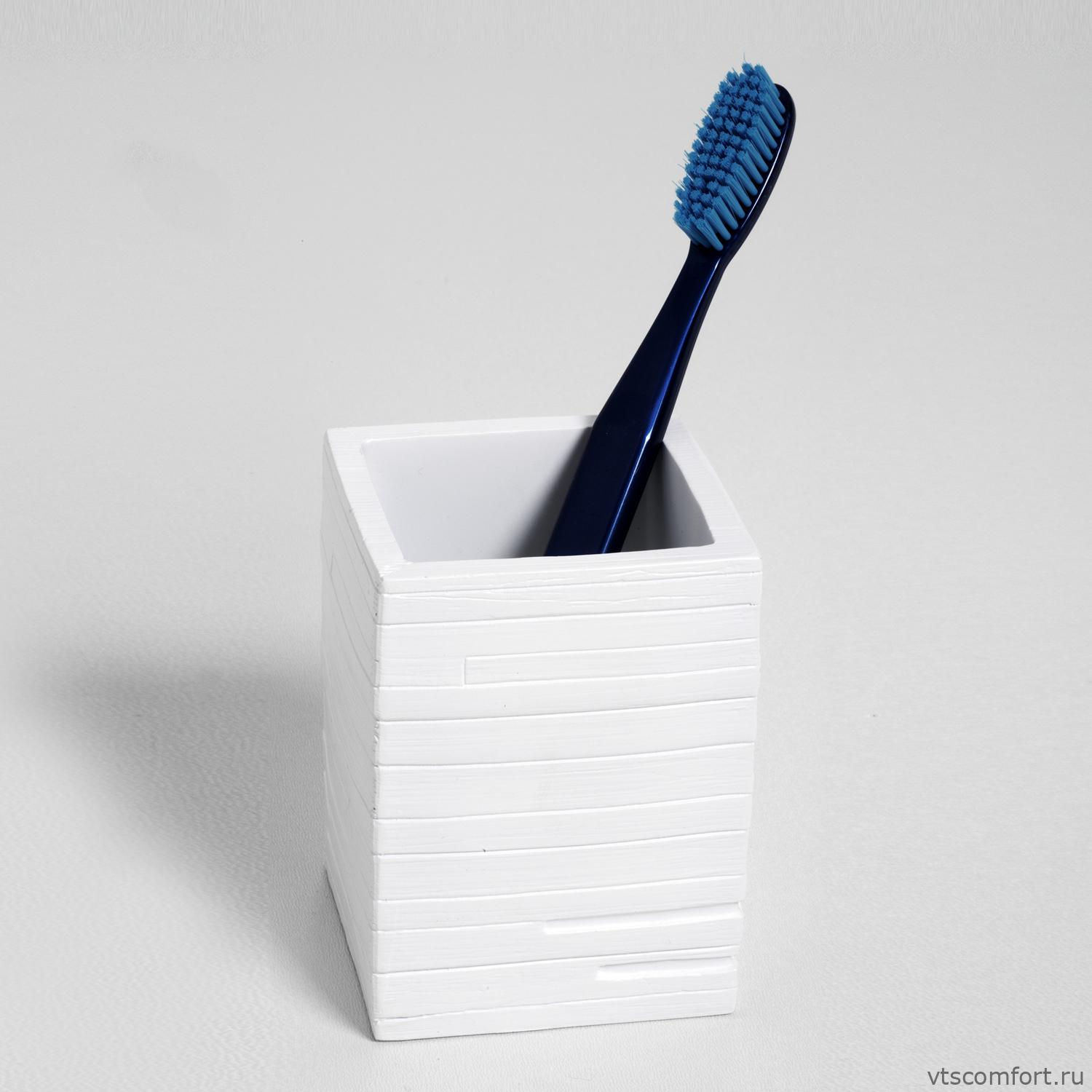 Фото WasserKraft Leine K-3828 Стакан для зубных щеток Изображение WasserKraft Leine K-3828 Стакан для зубных щеток