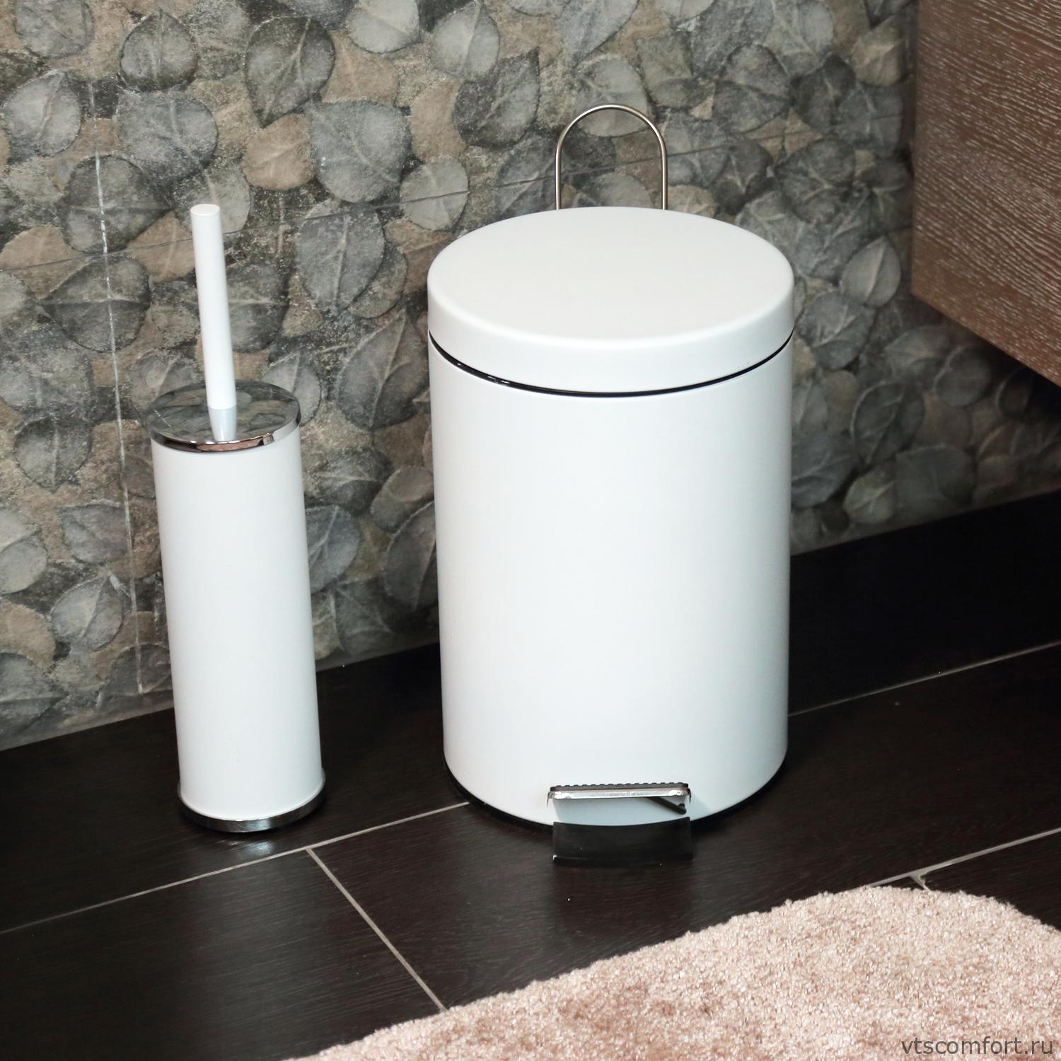 Фото WasserKraft K-635WHITE Ведро для мусора с педалью 5 литров белое Изображение WasserKraft K-635WHITE Ведро для мусора с педалью 5 литров белое