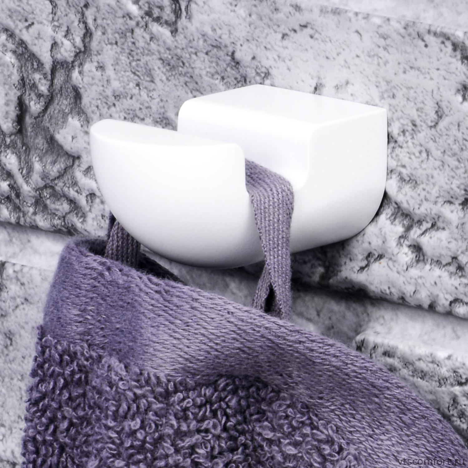 Фото WasserKraft Kammel K-8323WHITE Крючок для ванной Изображение WasserKraft Kammel K-8323WHITE Крючок для ванной